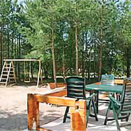 2 Bedroom Beach Front Home In Hadsund