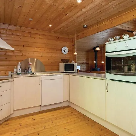 Lovely In Hadsund With Kitchen Holiday home *