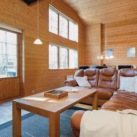 2 Bedroom Beach Front Home In Hadsund *