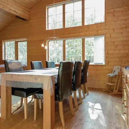 Lovely In Hadsund With Kitchen * Helberskov